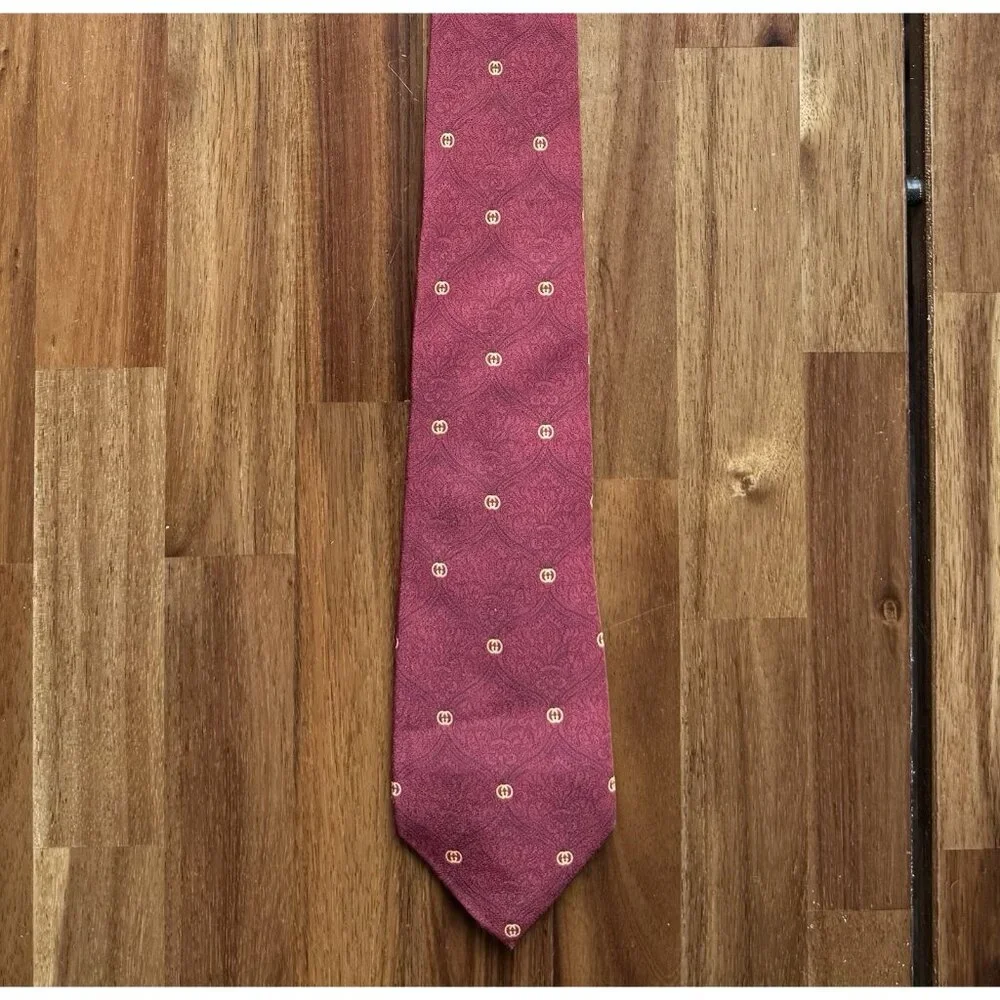 Vintage GUCCI Necktie GG Logo Silk Made In Italy Old Money Quiet Luxury Occasion